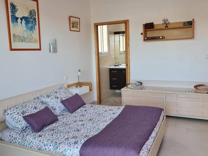 Chambre d’hôte pour 3 personnes, avec jardin et piscine à Bizanet - 4