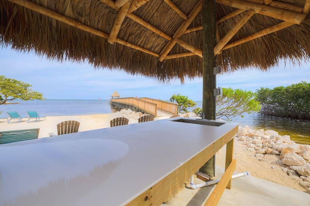 Ganze Wohnung, Luxuriöse 2-Zimmer-Suite mit 2 Schlafzimmern und unverbautem Meerblick in Tavernier, Monroe County