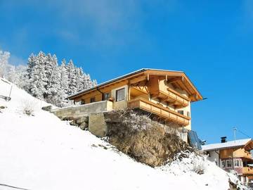 Villa for 5 People in Hippach, Tyrol, Photo 2