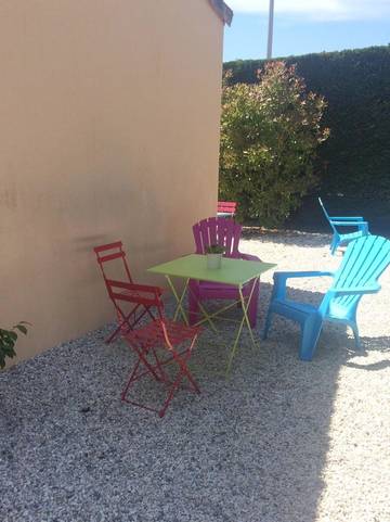 Cottage pour 2 personnes, avec jardin dans Courlay Sur Mer