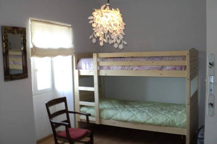 Location de vacances pour 6 personnes, avec jardin et balcon, animaux acceptés à Firmi - 3