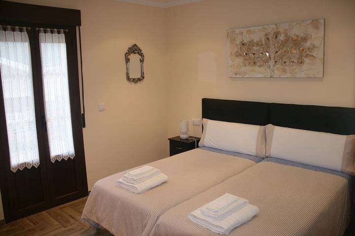 Visit the Merindades from Casa Rural Torres in Merindad de Valdivielso, Chaîne Cantabrique