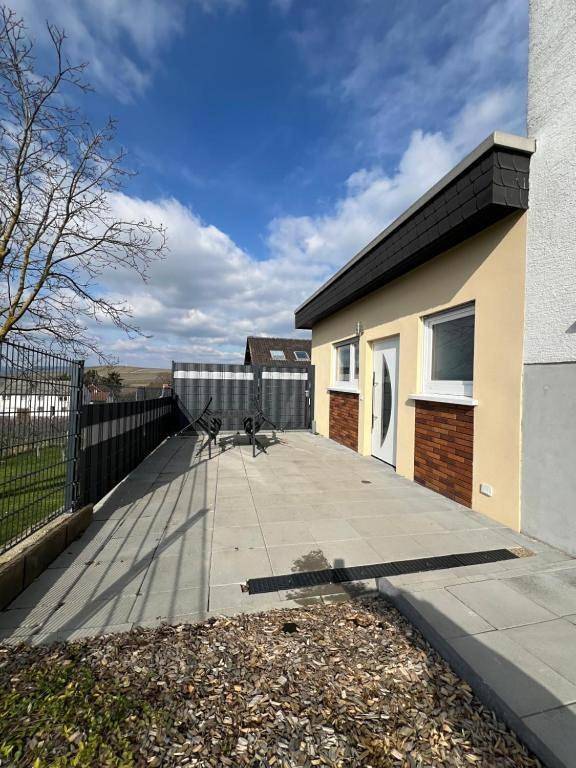 Ganze Wohnung, One-Bedroom Apartment in Horrweiler, Landkreis Mainz-Bingen