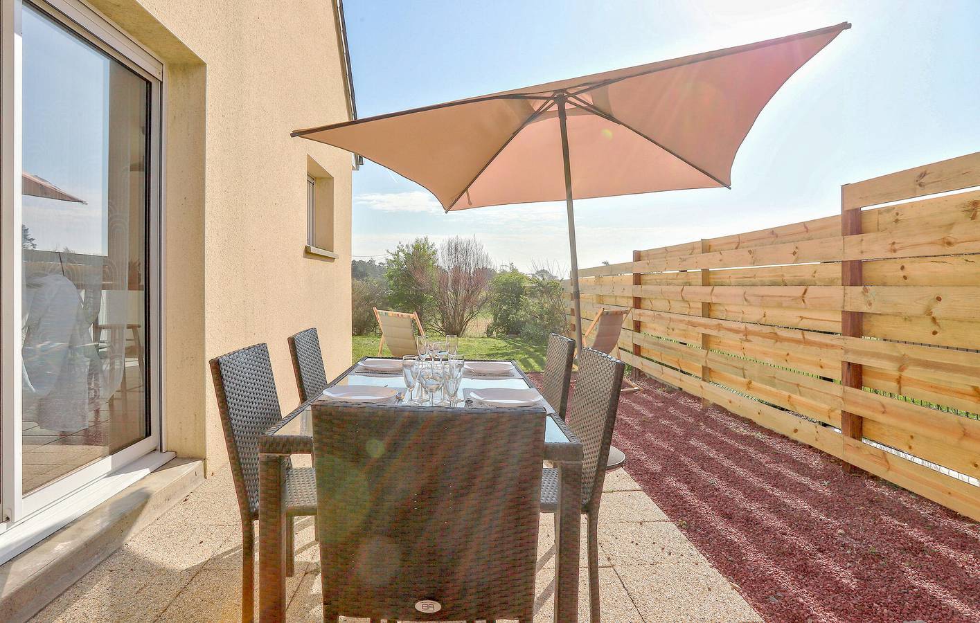 Appartement en bord de mer avec jardin et parking in Créances-Plage, Créances