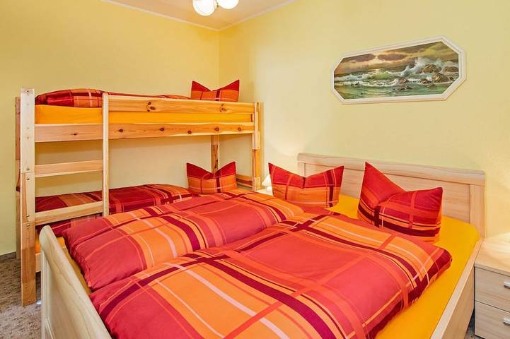 Bungalow für 4 Personen, mit Garten in Loddin - 2