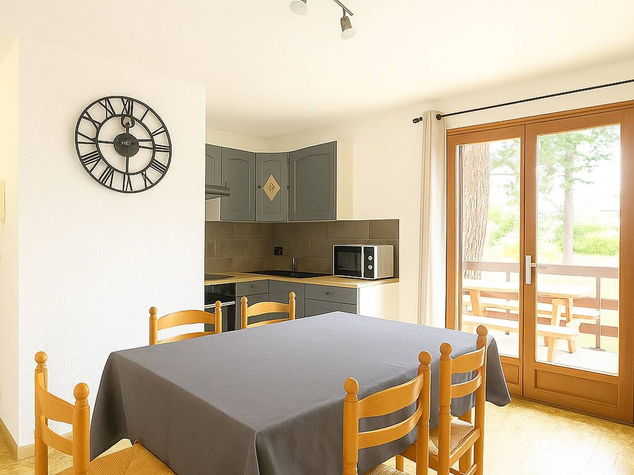 Apartamento entero, Apartamento T2 con jardín y aire acondicionado cerca de la playa in La Côte Vermeille, Argelès-sur-Mer