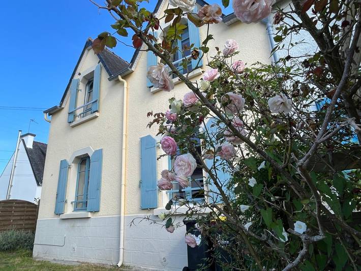 Gîte pour 4 personnes, avec terrasse et jardin