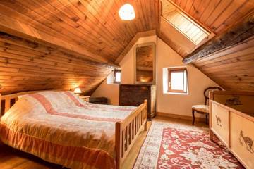 Gîte pour 10 Personnes dans Garin, Pyrénées, Photo 4