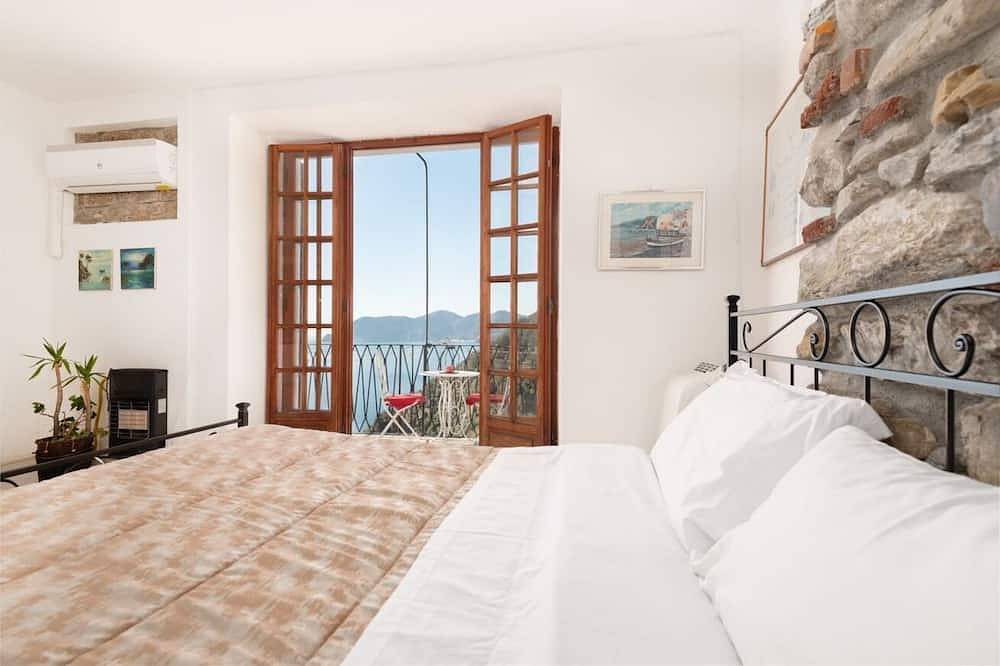 Entire apartment, Rossi Tramonti 1, Terre Marine in Corniglia, Comune di Vernazza