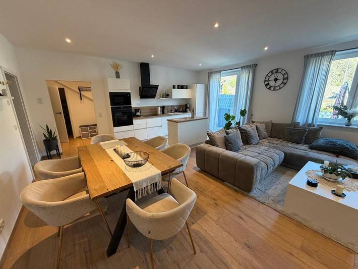 Ferienwohnung für 4 Personen, mit Terrasse und Ausblick in Löf