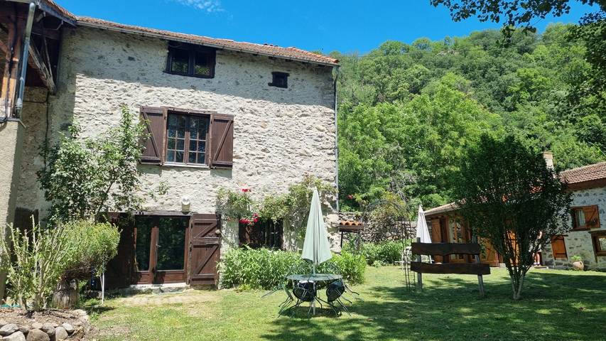 Gîte pour 5 personnes, avec terrasse et jardin, animaux acceptés à Mercus-Garrabet - 2