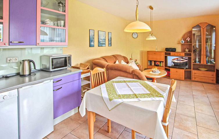 Ferienhaus für 2 Personen, mit Terrasse in Waren (Müritz) - 3