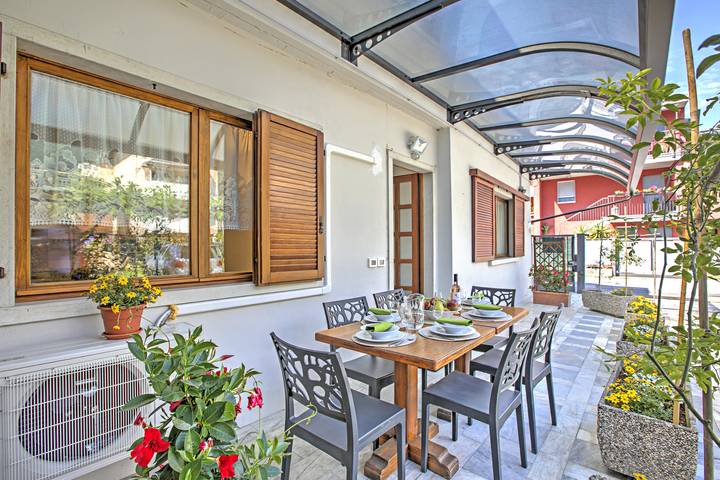 Ferienwohnung für 7 Personen, mit Terrasse in Arco