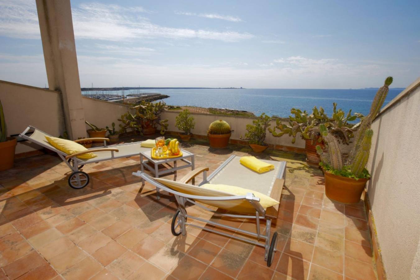 Apartamento entero, Apartamento de vacaciones para 6 personas con balcón/terraza in Es Trenc, Campos