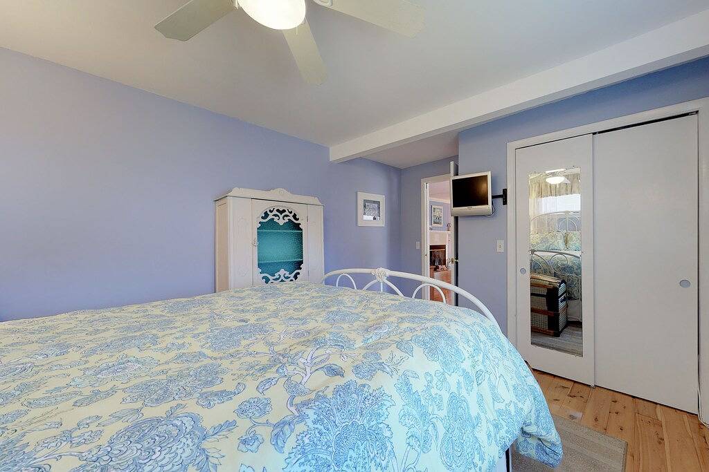 Ocean View Cottage mit Grill in der Nähe von Long Sands Beach, zu Fuß in die Stadt! in Cape Neddick, York County