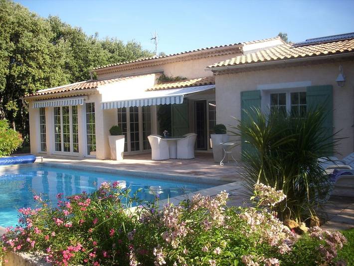 Location de vacances pour 6 personnes, avec jardin et piscine, animaux acceptés à Moissac-Bellevue