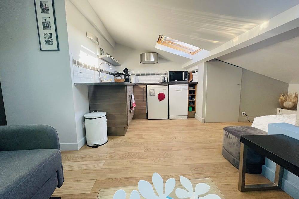 Appartamento intero, Bel monolocale di 18 mq nel centro di Parigi, Place de la Nation e il Bois de Vincennes in Parigi, Ile-de-France
