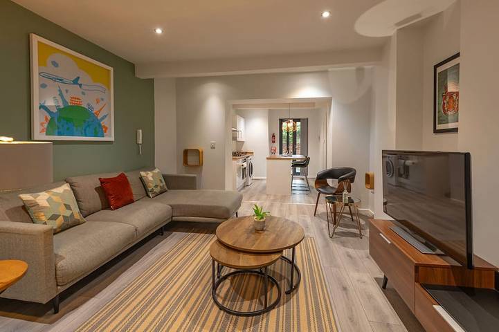 Apartment for 5 people, with garden in Preston