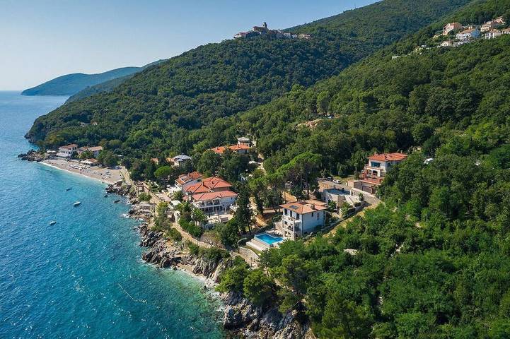 Holiday home for 12 people - 1