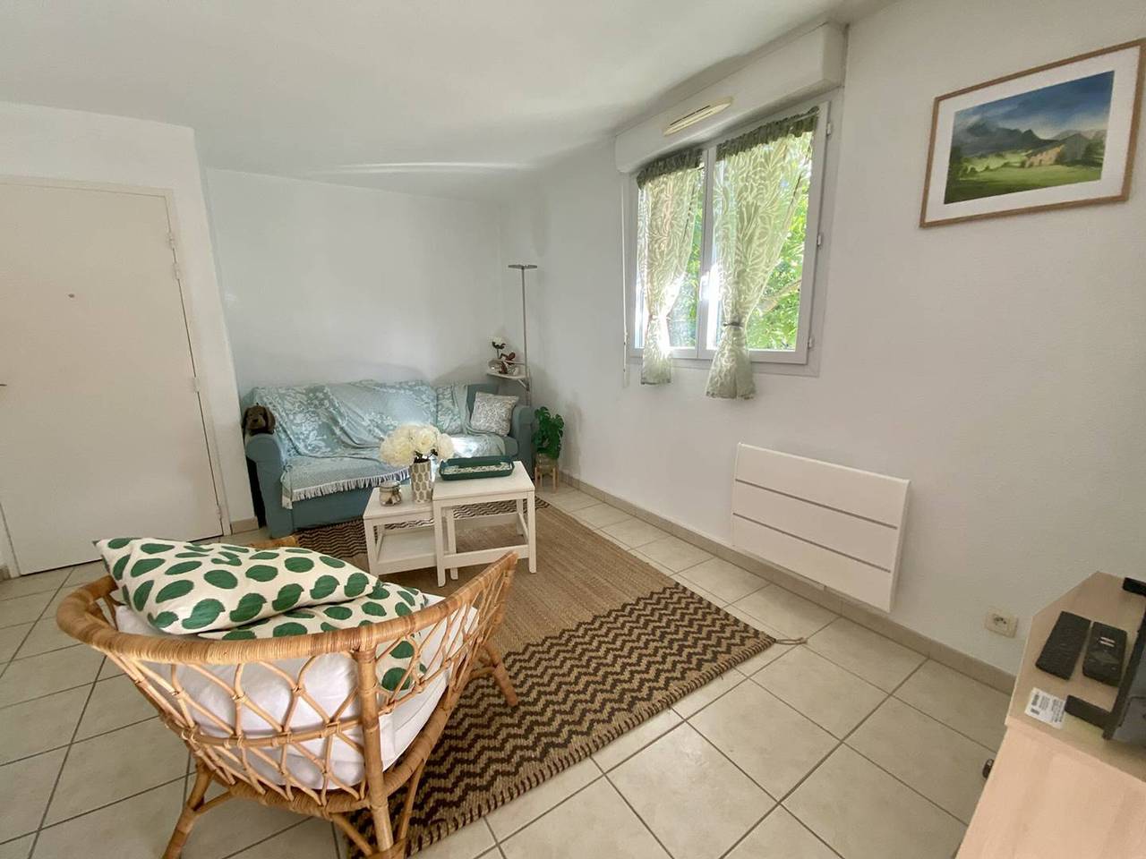 Apartamento entero, Cambo T2 renovado, 2 plazas, balcón, Wi-Fi in Cambo-les-Bains, Region de Bayona