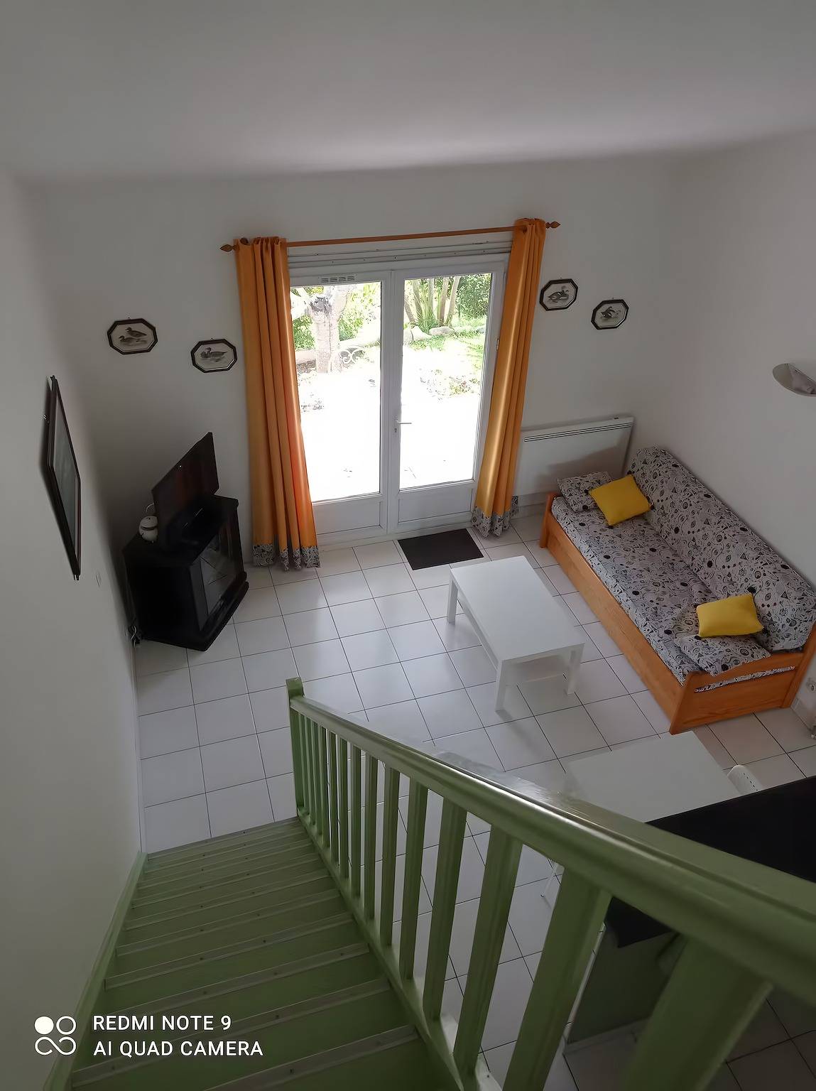 Holiday Home "Location Saisonnière T2 Duplex" with Private Pool, Wi-Fi & Air Conditioning in Septèmes-les-Vallons, Mediterranean Coast (France)