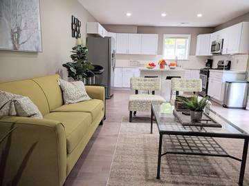 Apartment for 4 Guests in Seattle, Lake Washington, Picture 2