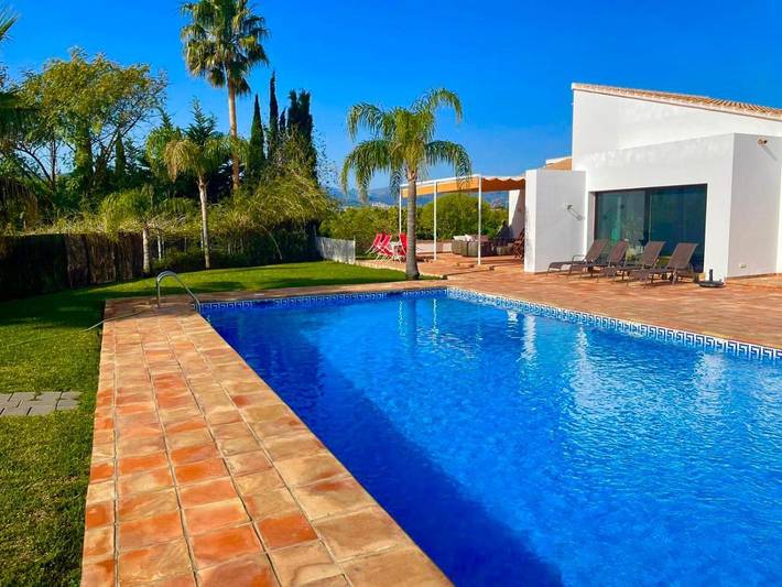 Casa rural para 6 personas, con vistas y terraza además de piscina y jardín en Ondara - 2
