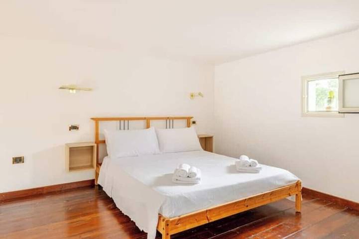 Ferienhaus für 9 Personen, mit Whirlpool und Terrasse sowie Garten und Sauna in Lido Specchiolla - 3