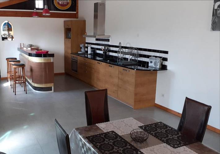 Location de vacances pour 4 personnes, avec terrasse et vue à Wismes