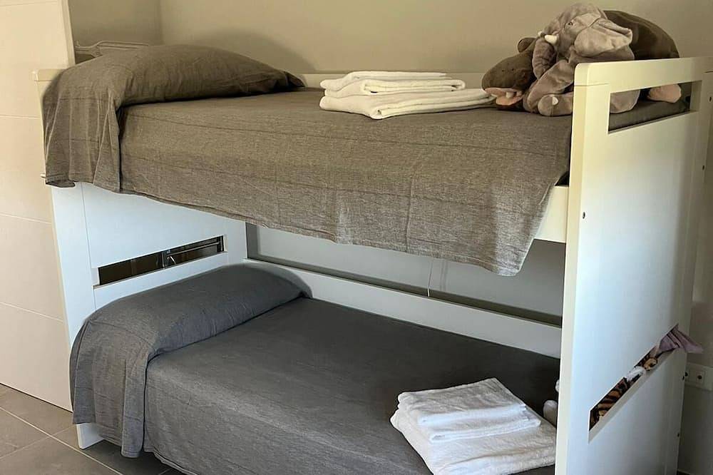 Sardegna Casa al Mare Panoramica con Piscina in Capitana, Cagliari Provinz