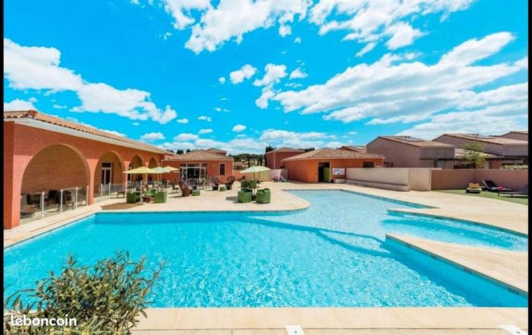 Parque de vacaciones para 2 personas, con piscina y terraza - 1