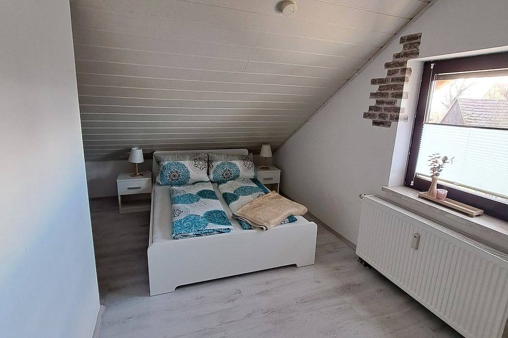 Ruhig gelegenes Ferienhaus mit Sauna am Eingang zur fränkischen Schweiz. in Igensdorf, Frankenalb