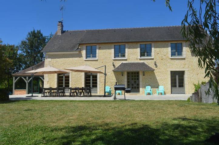 Location de vacances pour 15 personnes, avec jardin à Coulimer