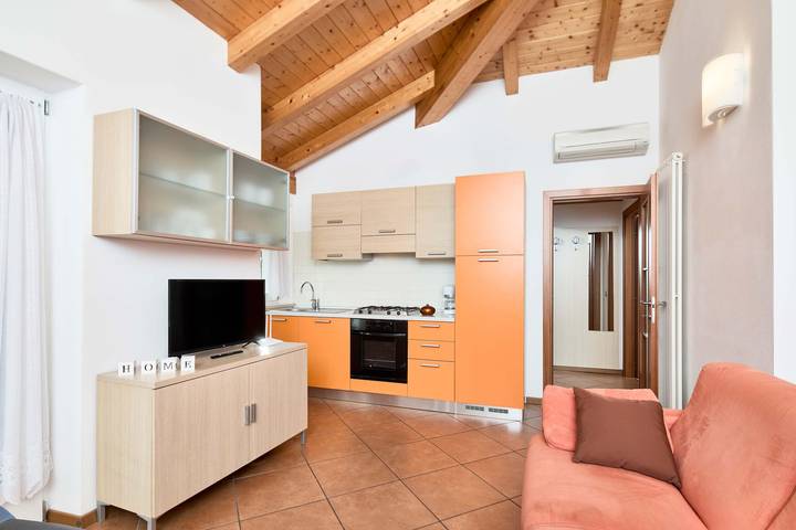 Ferienwohnung für 4 Personen, mit Balkon und Terrasse in Riva del Garda - 2