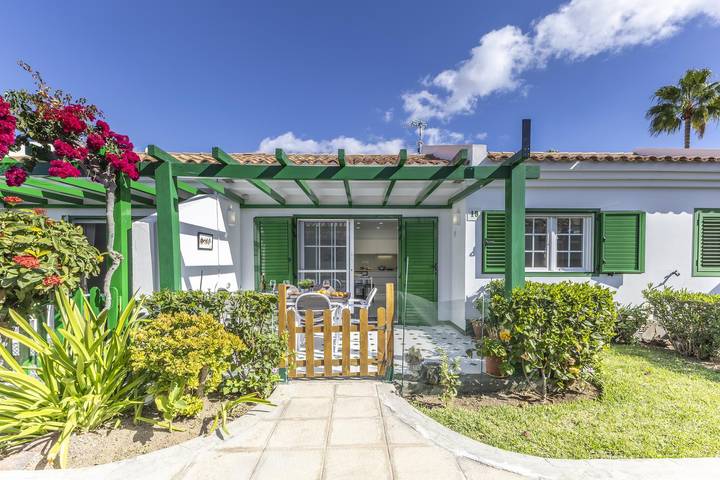 Bungalow für 2 Personen, mit Pool und Garten in Maspalomas