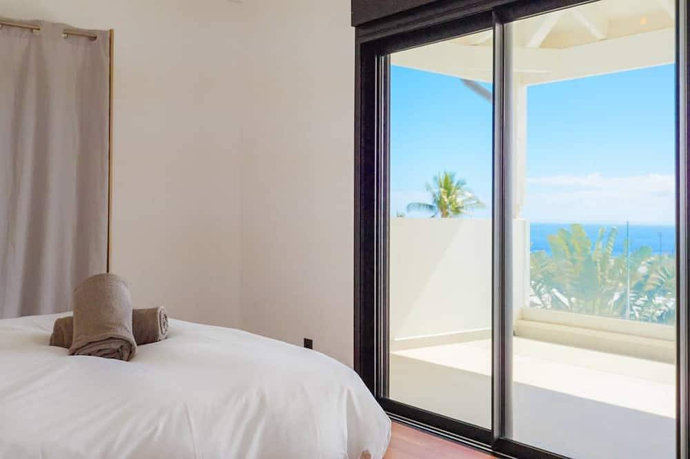 Summer View 5 étoiles - Magnifique villa - 5 chb - 10 pers - piscine chauffée et vue mer in Saint-Gilles les Bains, Saint-Paul