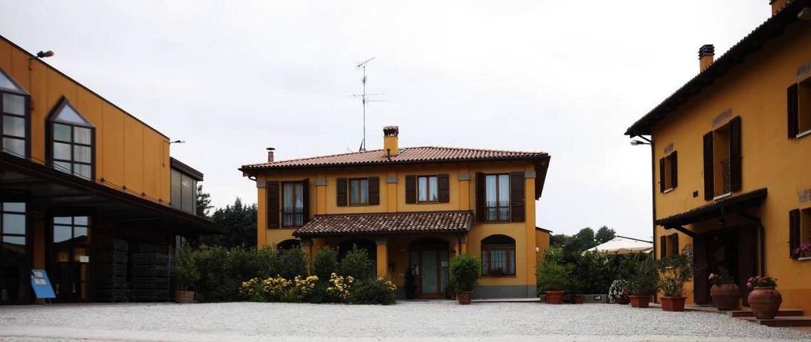 Casa vacanza per 2 persone, con Giardino e Panorama a Zola Predosa
