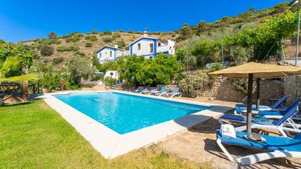 Chalet para 5 Personas en Rute, Sierras Subbéticas, Foto 1