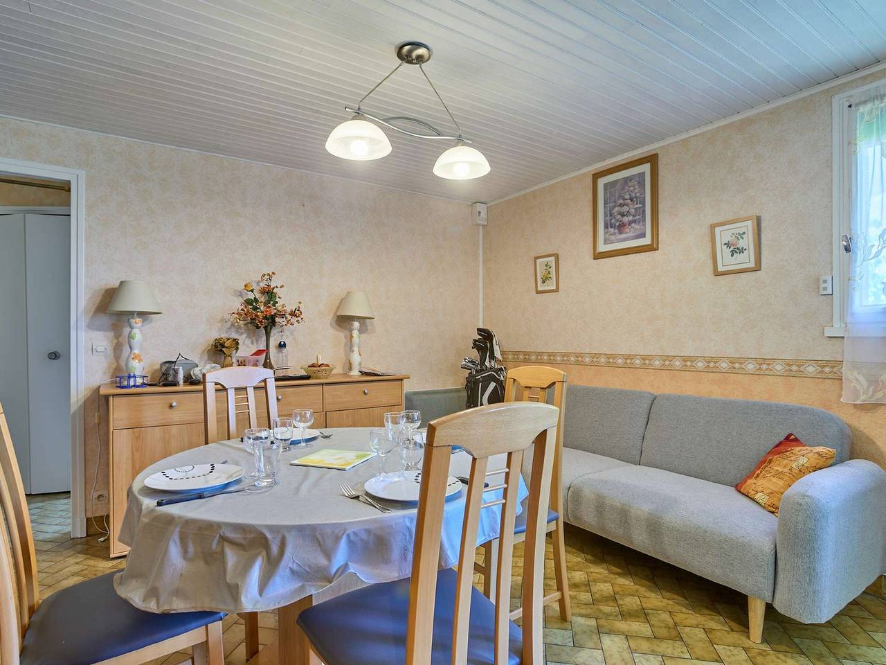 Ganze Wohnung, Helles T2 bis mit Veranda und Wifi, 4 Pers. in Cazaubon, Gers