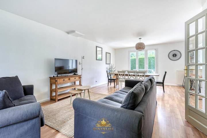 Maison d’hôte pour 9 personnes, avec Terrasse et Jardin