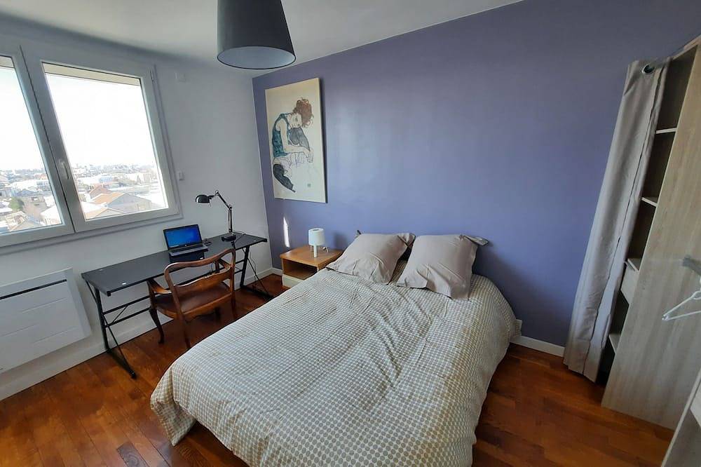 Entire apartment, Apartment 70m2 3 bedrooms with 3 double beds in Troyes, Aube