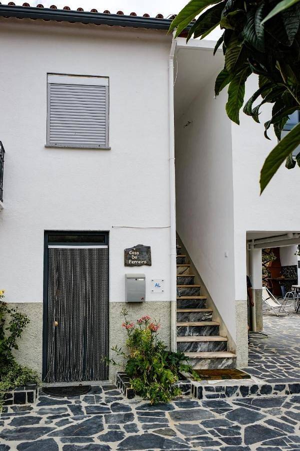 Gîte pour 2 personnes, avec vue ainsi que jardin et terrasse dans Góis - 2