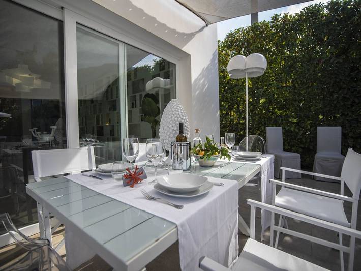 Villa a Terrasini con piscina vicino Magaggiari in Terrasini, Provincia di Palermo