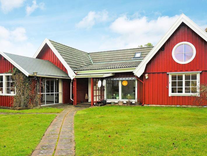 Feriehus for 6 personer, med terrasse i Västkusten