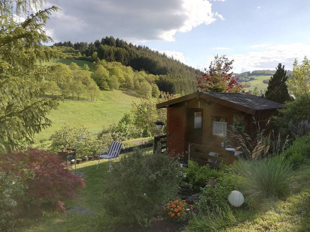 Ganze Ferienwohnung, Ferienwohnung Siegel - Appartement/Fewo, Dusche, Wc, 1 Schlafraum in Heimweiler, Pfälzer Bergland