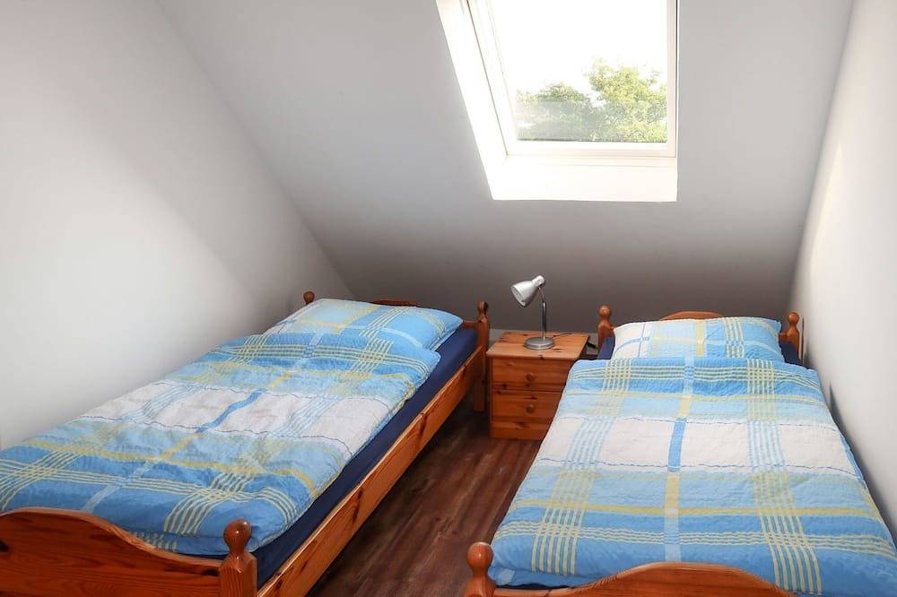 Gemütliche Wohnung in einem Ferienhaus für 8 Gäste mit  W-Lan, Tv, Terrasse und Haustiere erlaubt in Ditzumerverlaat, Bunde