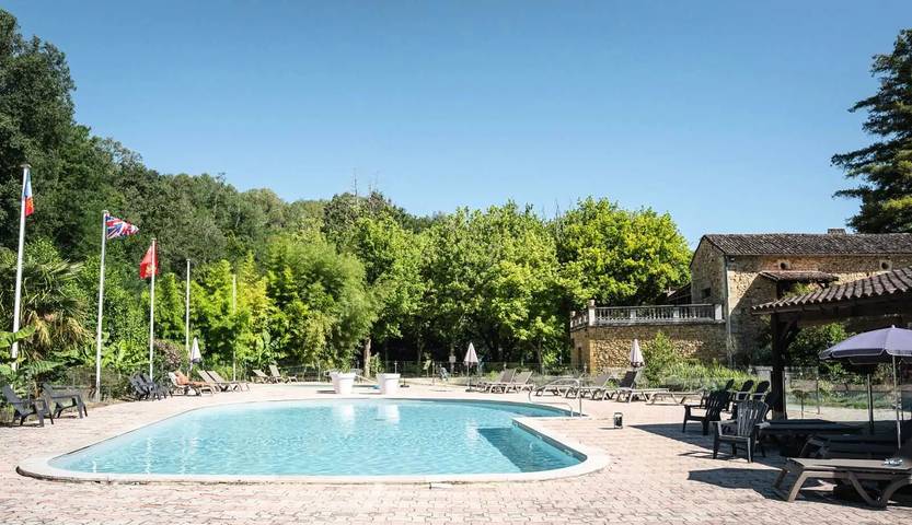 Mobil home pour 3 personnes, avec Terrasse et Piscine