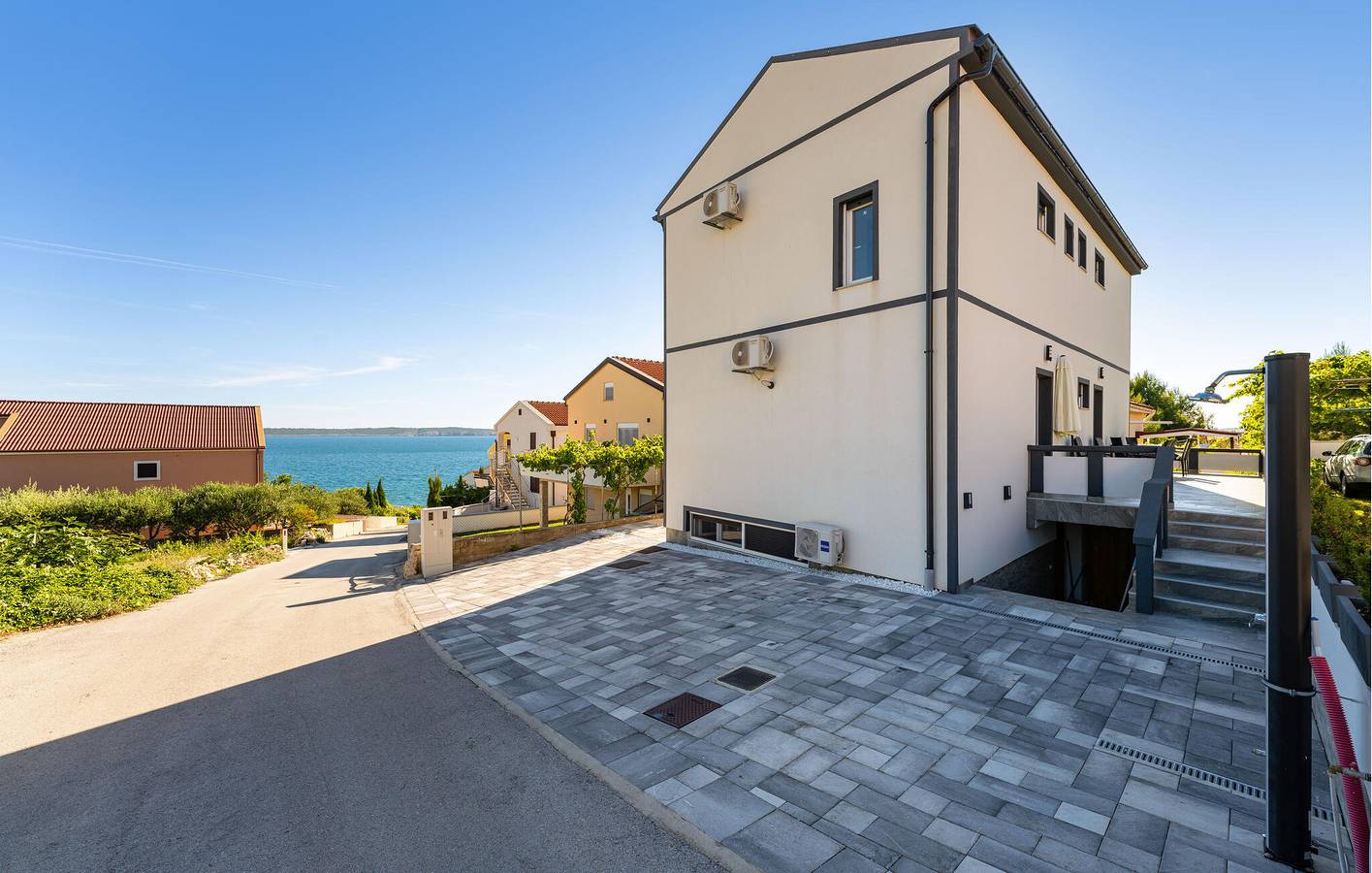 Ganze Ferienwohnung, Ferienwohnung für 4 Personen mit Terrasse in Rtina, Zadar