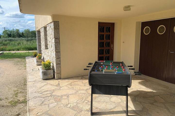 Location de vacances pour 6 personnes, avec jardin et terrasse à Saint-Sauveur-de-Cruzières