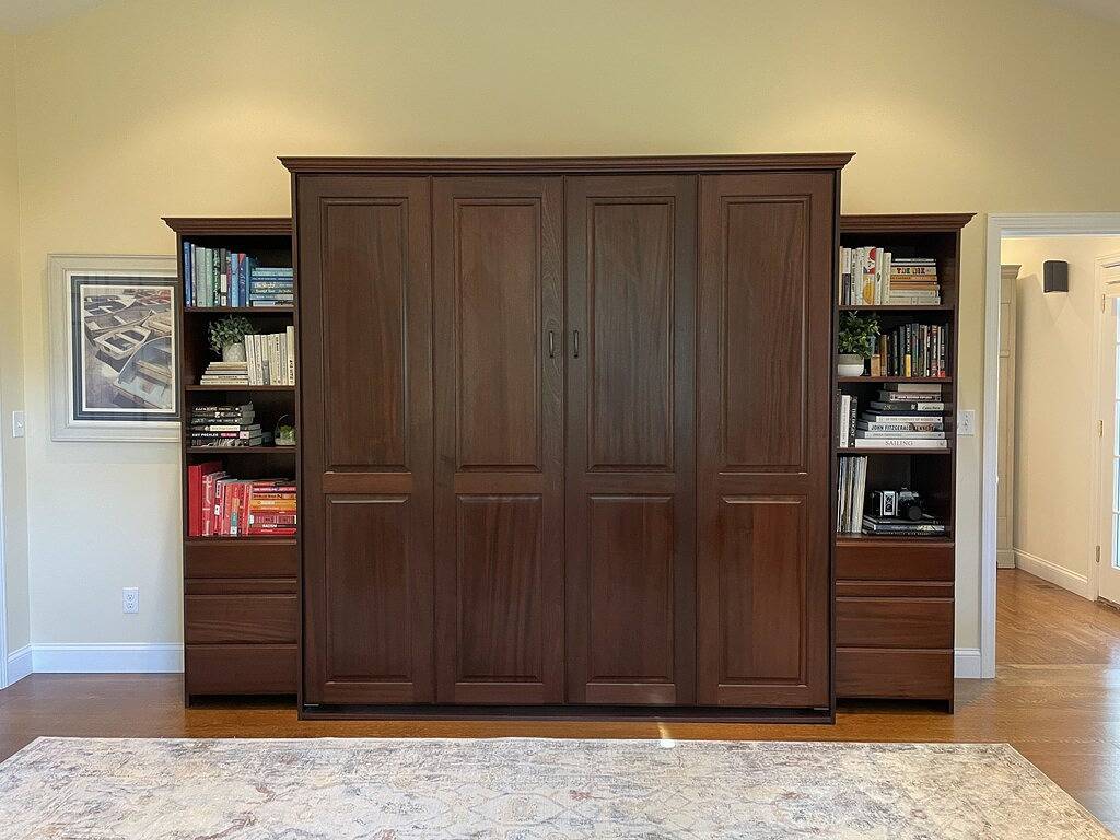 Beautiful Bristol Home across from Blithwolde Mansion in Bristol (RI), Bristol County